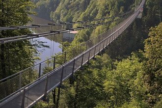 longest pedestrian suspension bridge 2367282 480